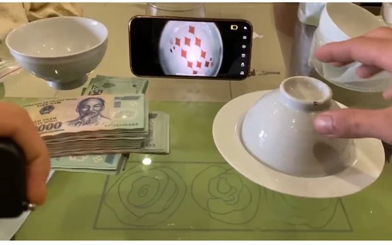 Hiểu rõ về khái niệm xóc đĩa bịp